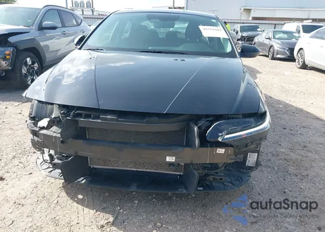 2024 Hyundai Elantra Sel z USA, uszkodzony, nr VIN KMHLM4DG3RU636204